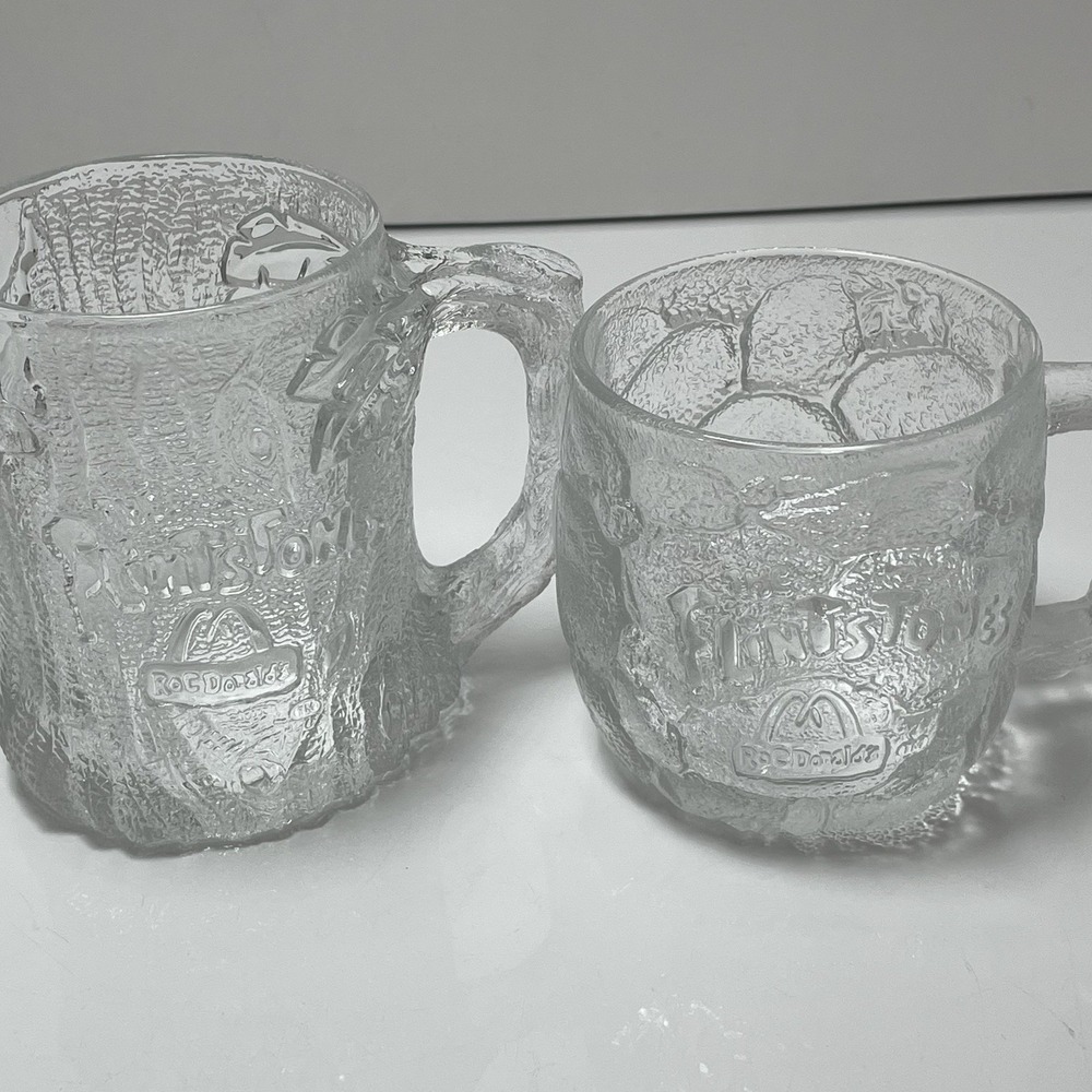 Set‎ Of 2 VTG The Flinstones McDonald's Mugs Glasses 1993